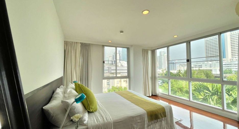 Condo en alquiler de 3 habitaciones en Sathon, Bangkok