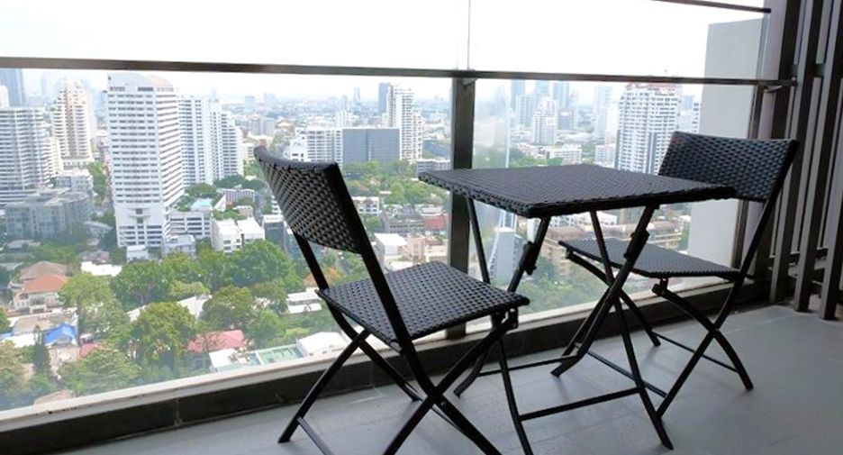 For rent 1 bed condo in Khlong Toei, Bangkok