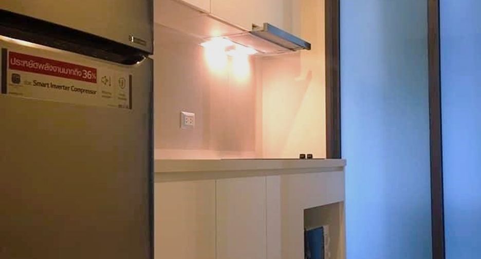Wohnung zur Miete mit 2 Zimmer in Khlong Toei, Bangkok