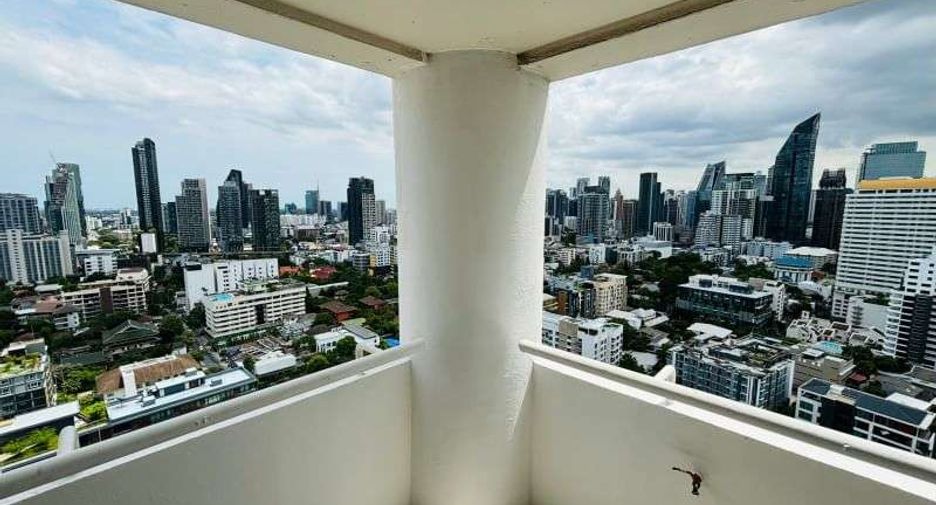 Wohnung zur Miete mit 3 Zimmer in Watthana, Bangkok