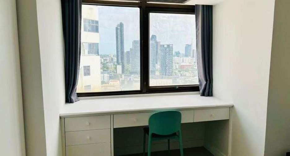Wohnung zur Miete mit 3 Zimmer in Watthana, Bangkok