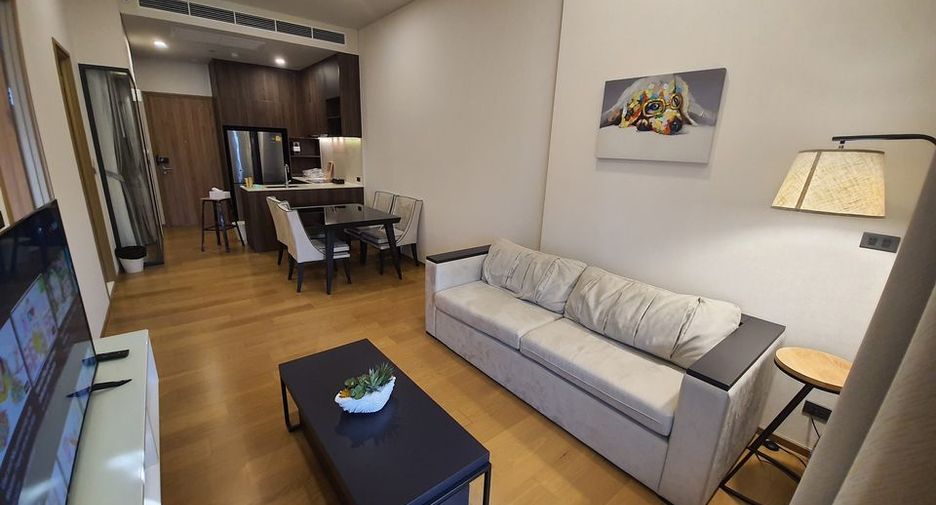 For rent 2 bedrooms condo in Watthana, Bangkok