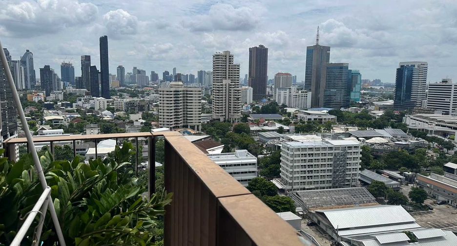 Wohnung zur Miete mit 1 Zimmer in Khlong Toei, Bangkok