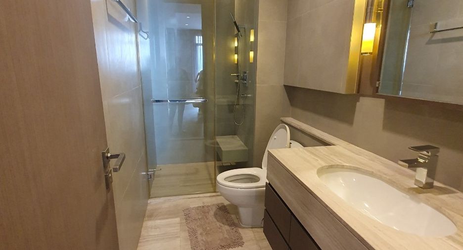For rent 2 ベッドルーム condo in Sathon, Bangkok