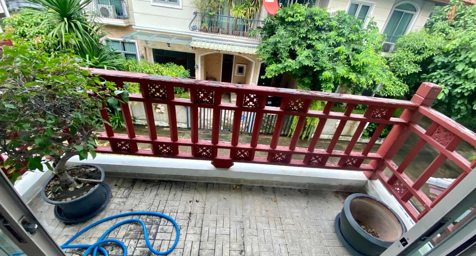 出租 5 卧室 独立屋 在 Khlong Toei, 曼谷