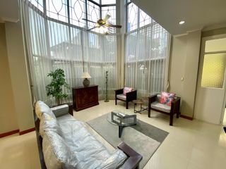 出租 5 卧室 独立屋 在 Khlong Toei, 曼谷