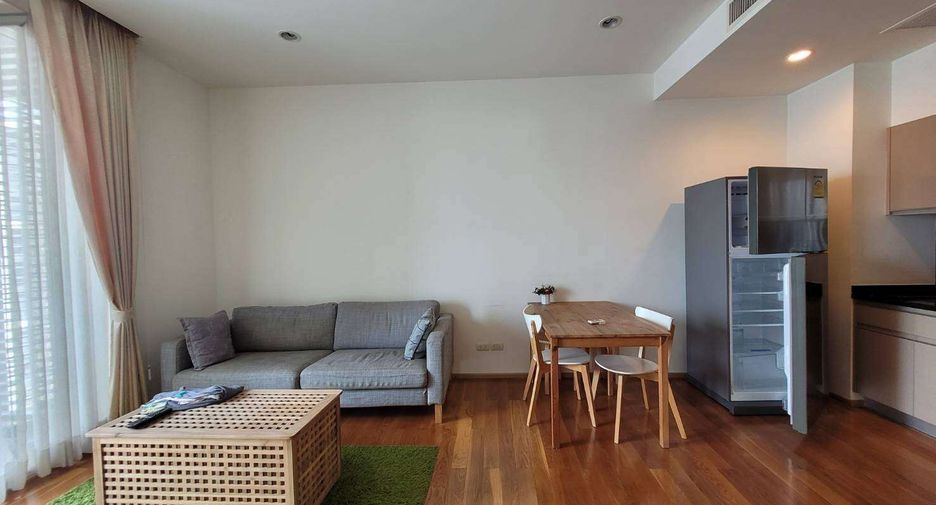For rent and for sale 1 bed condo in Khlong Toei, Bangkok