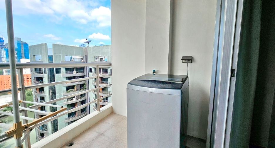 For rent 1 bed condo in Pathum Wan, Bangkok