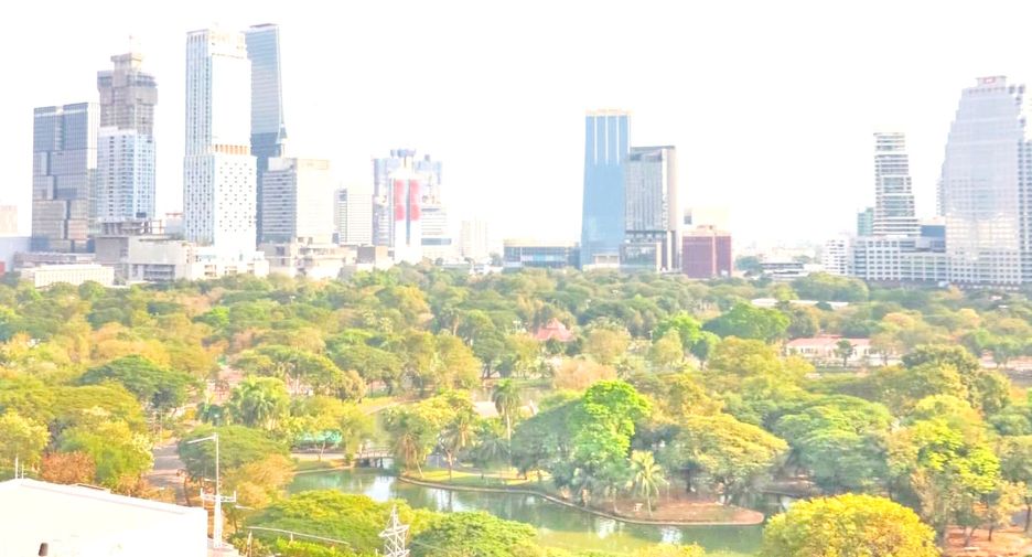 Condo en alquiler de 3 habitaciones en Pathum Wan, Bangkok