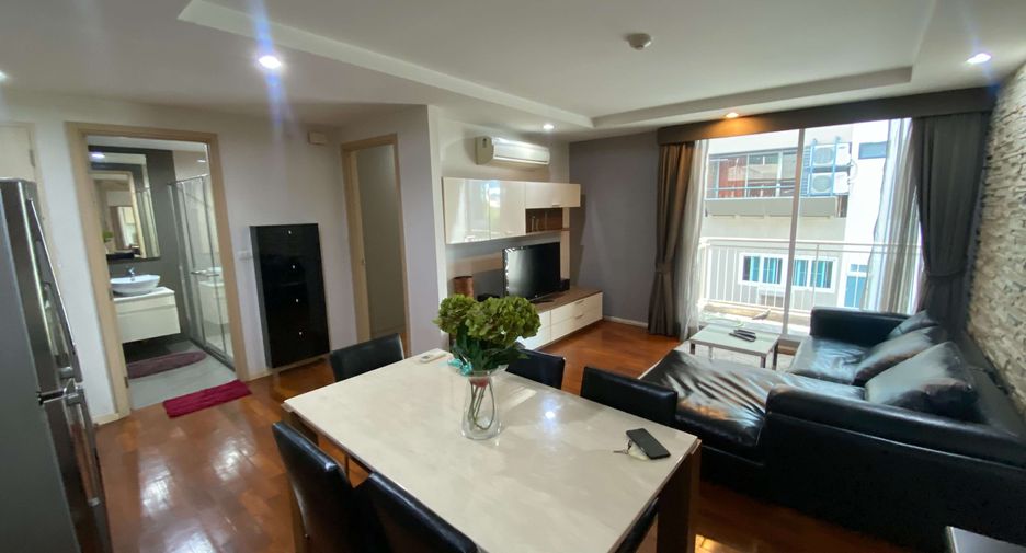 For rent 2 bedrooms condo in Khlong Toei, Bangkok