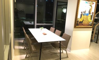 Condo en alquiler y en venta de 2 habitaciones en Watthana, Bangkok