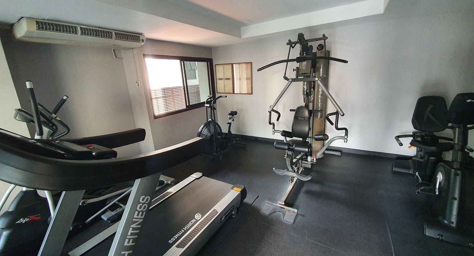 Wohnung zur Miete mit 3 Zimmer in Watthana, Bangkok