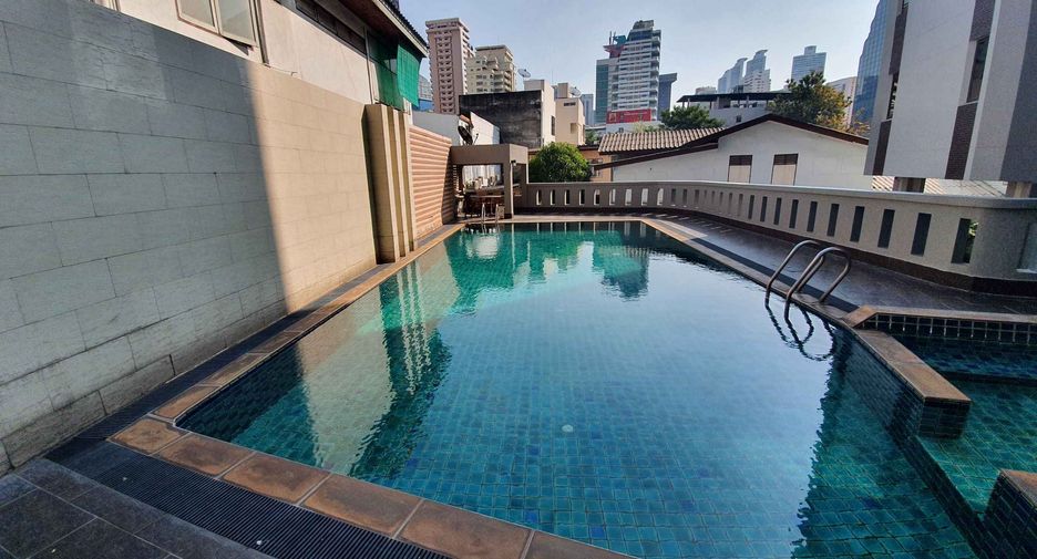 Wohnung zur Miete mit 3 Zimmer in Watthana, Bangkok