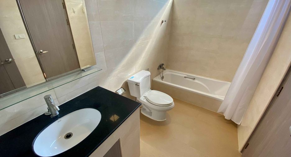 Wohnung zur Miete mit 3 Zimmer in Watthana, Bangkok