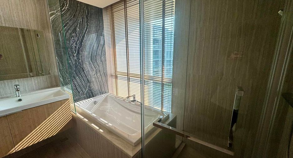 For rent 2 bedrooms condo in Watthana, Bangkok