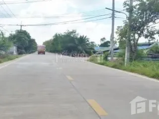 Продажа Участок в Mueang Samut Sakhon, Самутсакхон