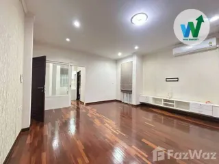 For sale 4 bedrooms house in Hat Yai, Songkhla