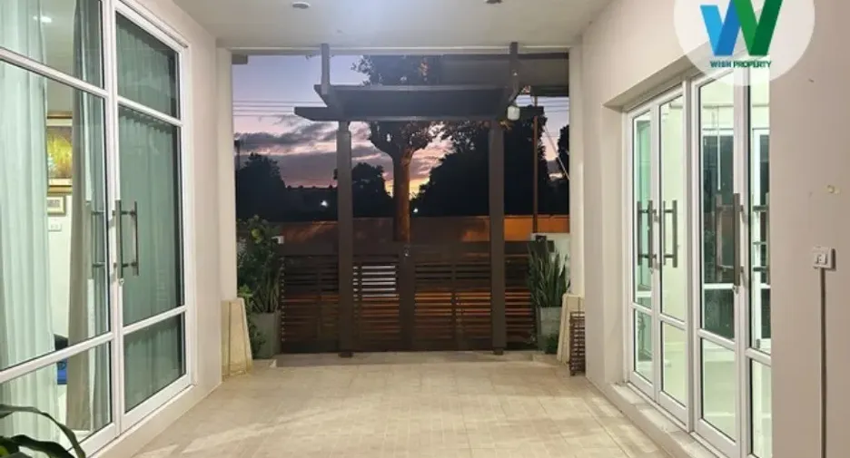 For sale 4 bedrooms house in Hat Yai, Songkhla