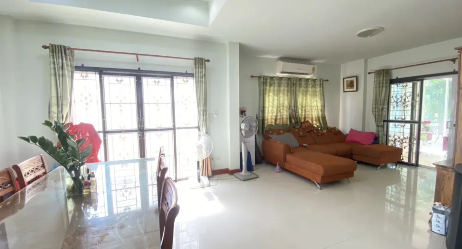 For sale 3 bedrooms house in Mueang Khon Kaen, Khon Kaen
