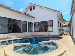 For rent 3 bedrooms house in Bang Lamung, Chonburi