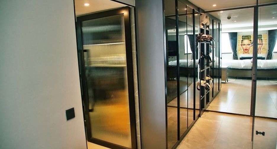 À vendre 4 chambres condo à Watthana, Bangkok