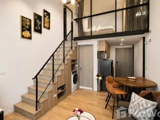 For sale 1 bed condo in Phra Khanong, Bangkok