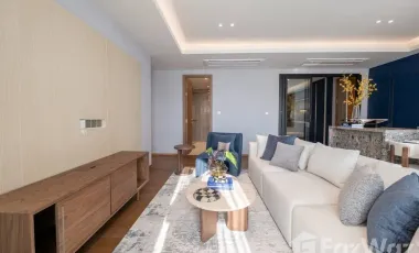 For rent 3 bedrooms condo in Khlong Toei, Bangkok
