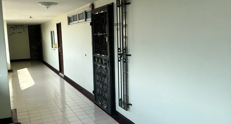 For sale 2 bedrooms condo in Din Daeng, Bangkok