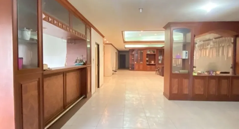 For sale and for rent retail Space in Suan Luang, Bangkok