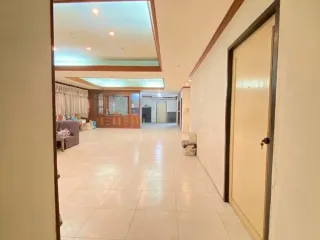 For sale and for rent retail Space in Suan Luang, Bangkok