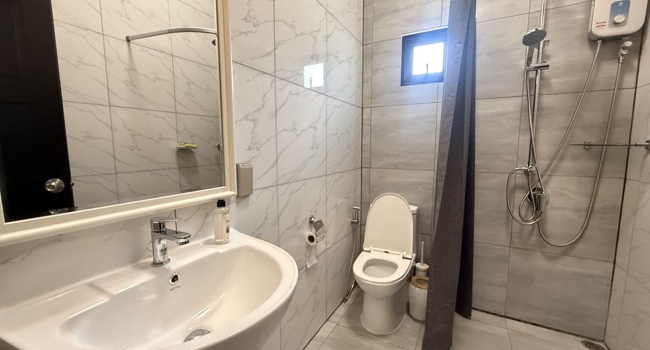 Haus zum Kauf mit 4 Zimmer in East Pattaya, Pattaya