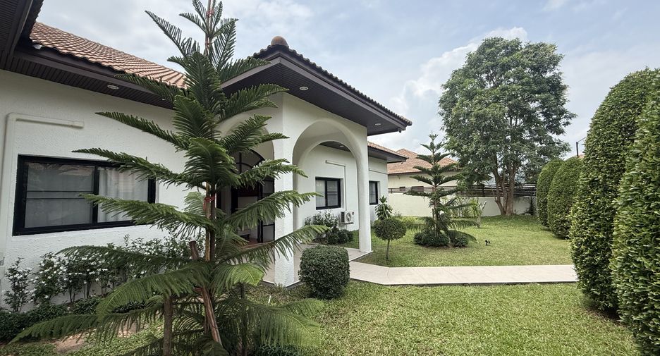 Haus zum Kauf mit 4 Zimmer in East Pattaya, Pattaya