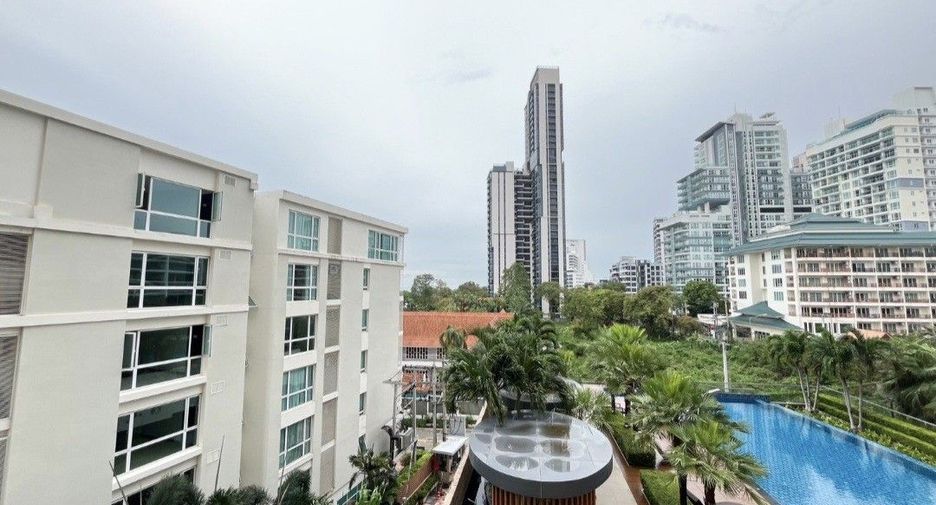 出售 2 卧室 公寓 在 Pratumnak, 芭提雅
