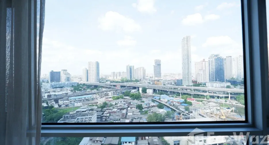 Condo en venta de 2 habitaciones en Khlong Toei, Bangkok