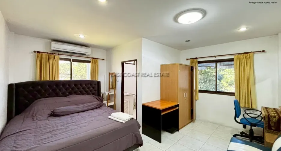 For rent and for sale 5 bedrooms house in Bang Lamung, Chonburi