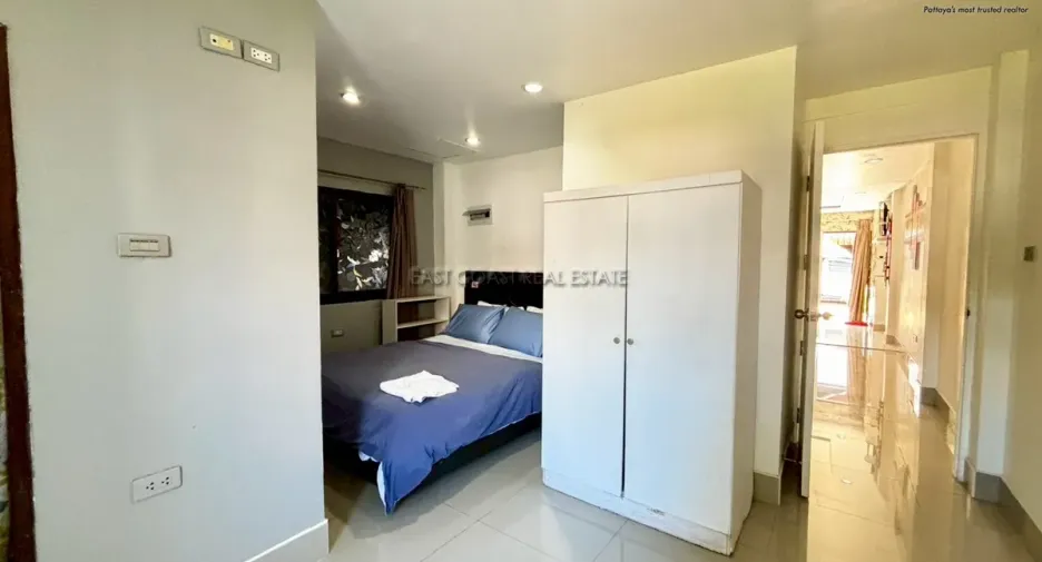 For rent and for sale 5 bedrooms house in Bang Lamung, Chonburi