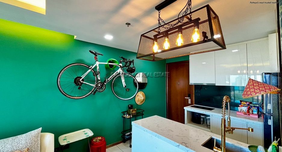 For sale 1 bed condo in Pratumnak, Pattaya