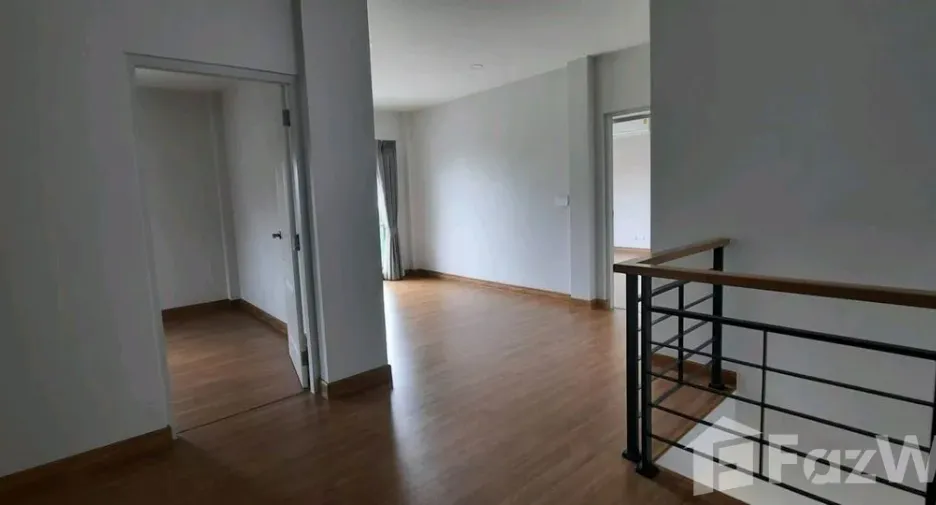 For rent 4 bedrooms house in Don Mueang, Bangkok