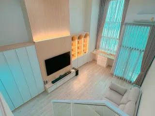 出售 和 出租 1 卧室 公寓 在 Thon Buri, 曼谷