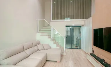 À louer et à vendre 1 chambre condo à Thon Buri, Bangkok