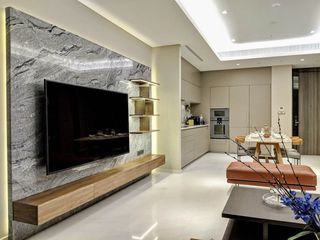 Wohnung zur Miete und zum Kauf mit 1 Zimmer in Pathum Wan, Bangkok