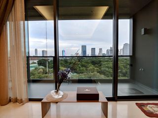 Wohnung zur Miete und zum Kauf mit 1 Zimmer in Pathum Wan, Bangkok