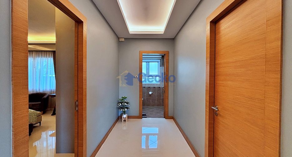 For rent 2 bedrooms house in East Pattaya, Pattaya