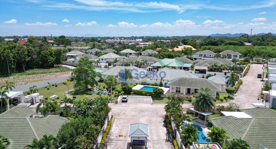 For rent 2 bedrooms house in East Pattaya, Pattaya