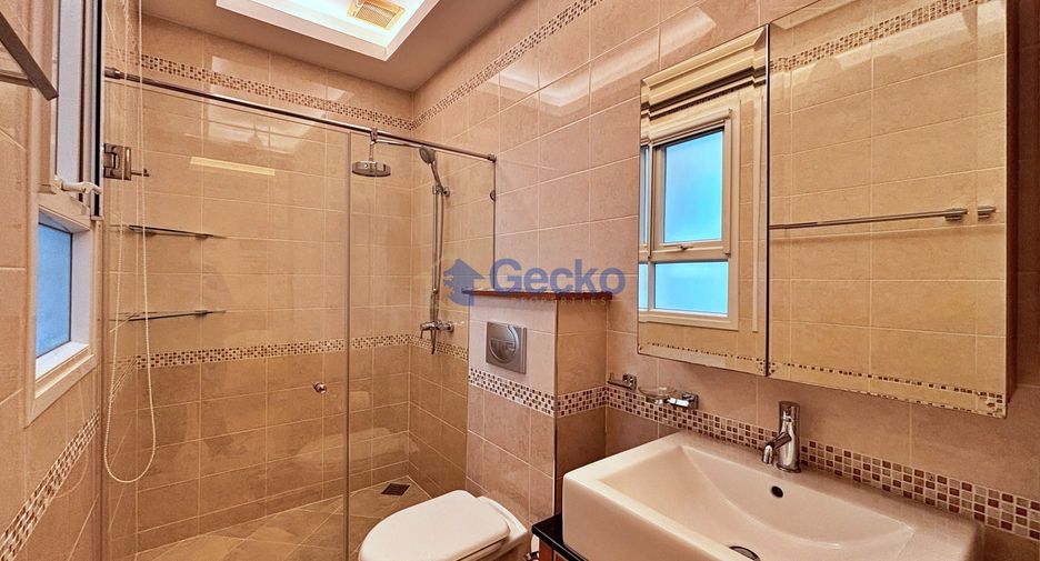 For rent 2 bedrooms house in East Pattaya, Pattaya