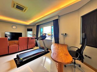 Casa en alquiler de 2 habitaciones en Bang Lamung, Chonburi