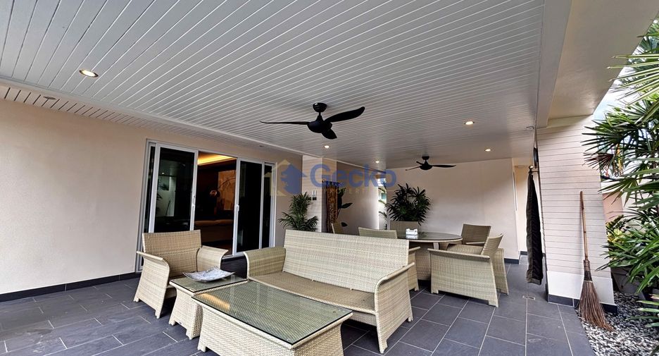For rent 2 bedrooms house in East Pattaya, Pattaya