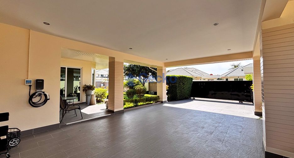 For rent 2 bedrooms house in East Pattaya, Pattaya