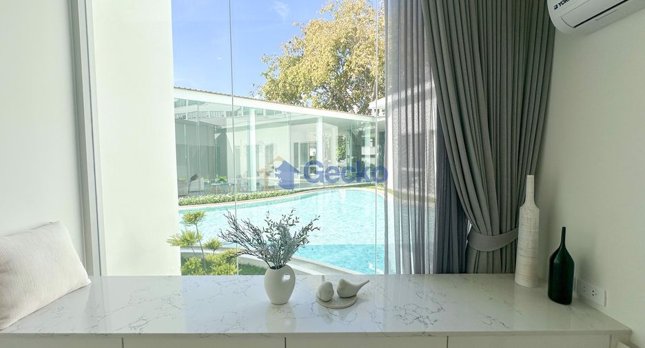 For sale 2 bedrooms condo in North Pattaya, Pattaya