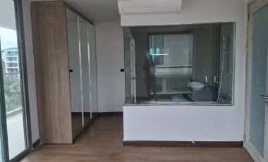 Condo en venta de 2 habitaciones en Pratumnak, Pattaya